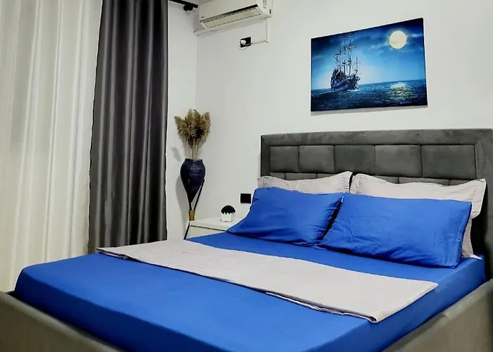 05 Center * Тирана