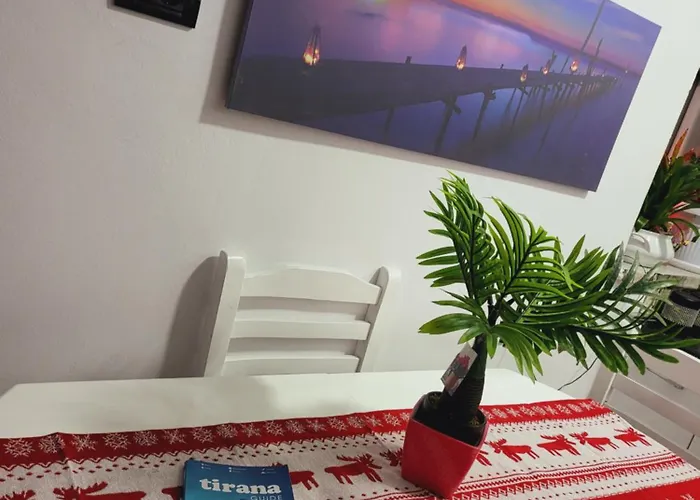 05 Center Апартаменты Тирана